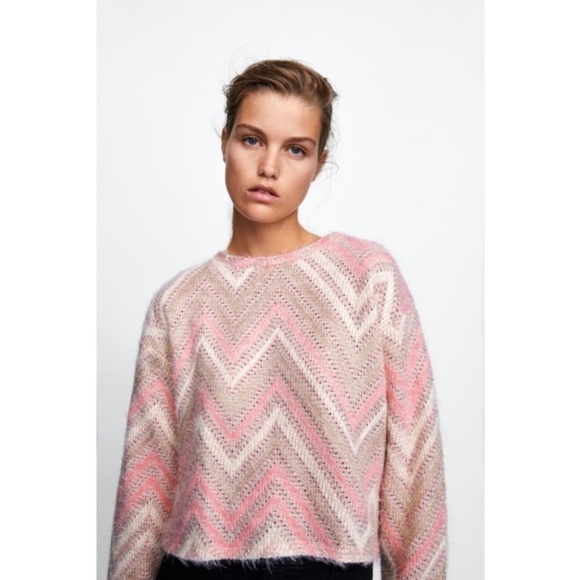 Zara Sweaters - Zara Basic Textured Chevron Sweater Size M